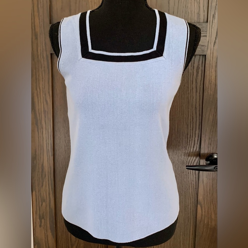 Small light blue/navy tank